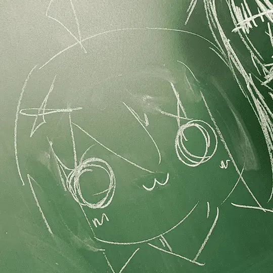 川谷エクレールのアイコン。女の子の顔のチープなイラストがチョークで黒板に描かれている。